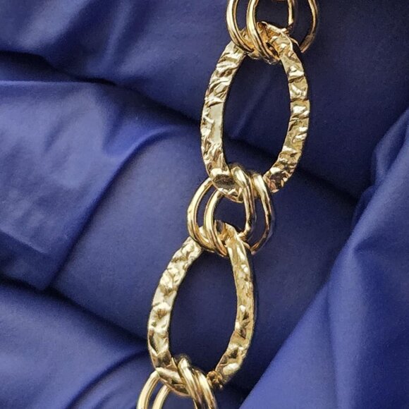 Chunky lightweight 18k gold bracelet - Picture 9 of 16